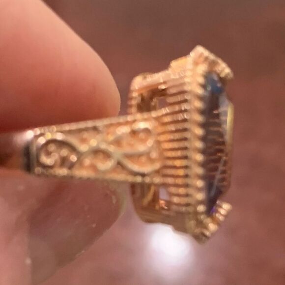 Antique setting in Rose gold over . . Size 7 . Blush zircon - Picture 3 of 5